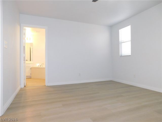 7859 Treasure Ship Avenue, Las Vegas, NV 89147