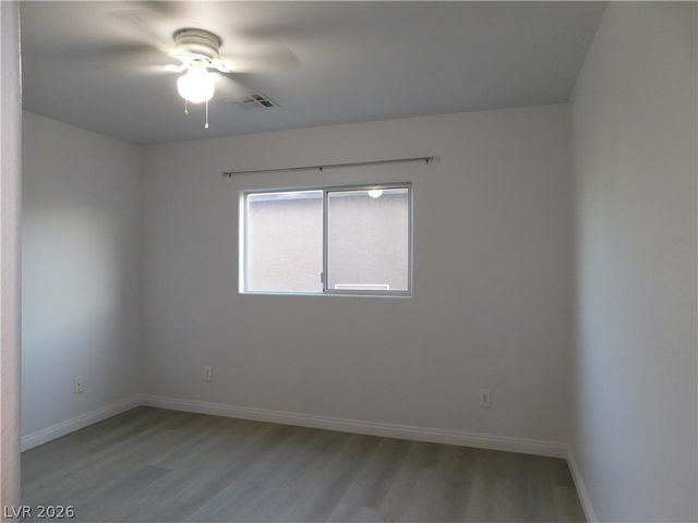 7859 Treasure Ship Avenue, Las Vegas, NV 89147