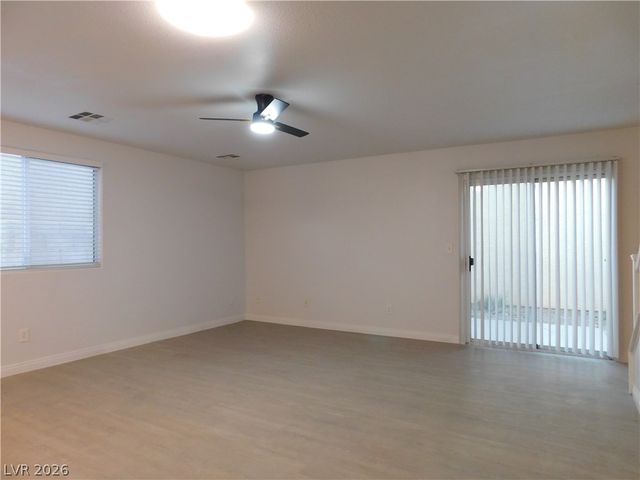 7859 Treasure Ship Avenue, Las Vegas, NV 89147