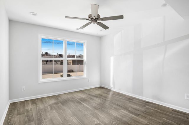 100 Billy Robb St Unit B, Greenbrier, TN 37073