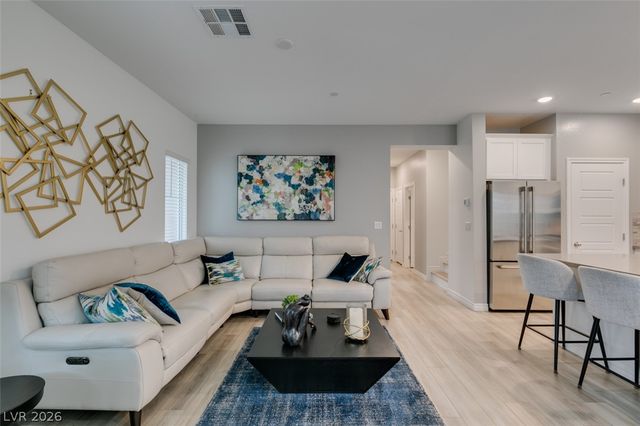 600 North Carriage Hill Drive 1195, Las Vegas, NV 89138