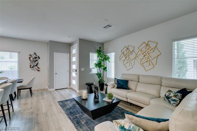 600 North Carriage Hill Drive 1195, Las Vegas, NV 89138