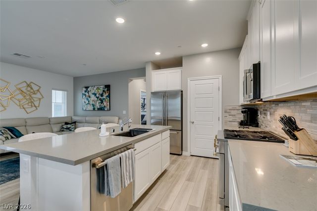 600 North Carriage Hill Drive 1195, Las Vegas, NV 89138