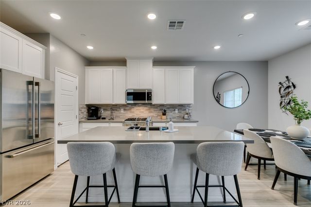 600 North Carriage Hill Drive 1195, Las Vegas, NV 89138