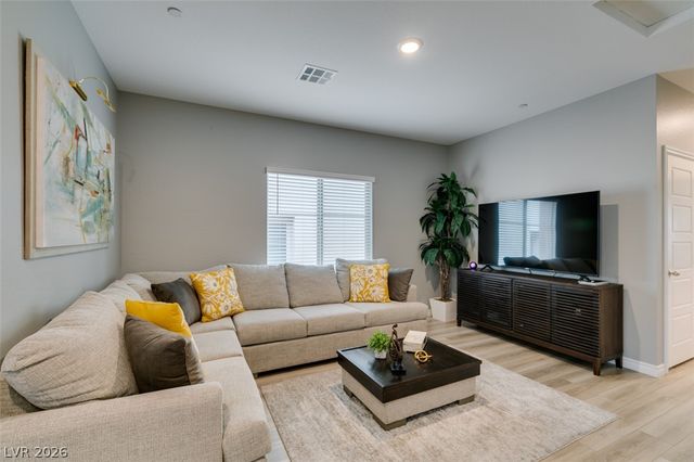 600 North Carriage Hill Drive 1195, Las Vegas, NV 89138