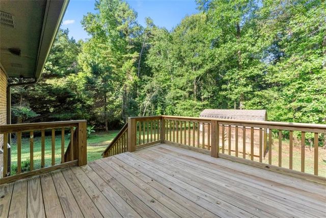 937 Sam Craven Road, Cleveland, GA 30528