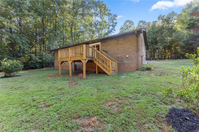 937 Sam Craven Road, Cleveland, GA 30528