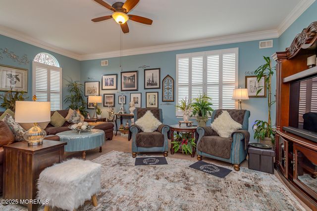 44 Kings Mill Road, Monroe, NJ 08831