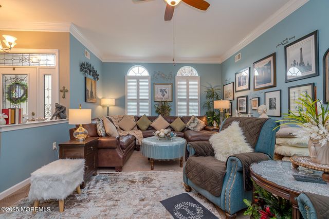 44 Kings Mill Road, Monroe, NJ 08831