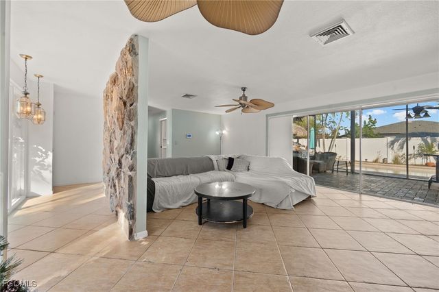 2451 Jasper AVE, Fort Myers, FL 33907