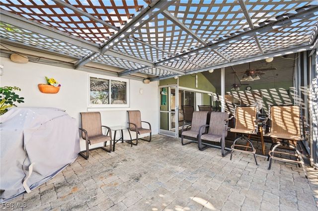 2451 Jasper AVE, Fort Myers, FL 33907