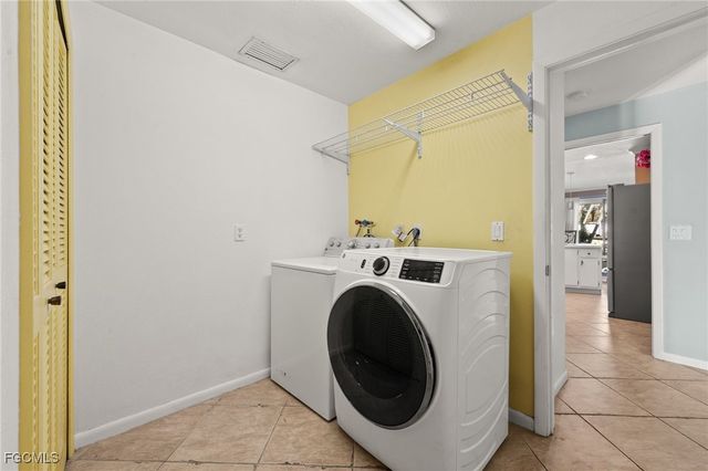 2451 Jasper AVE, Fort Myers, FL 33907