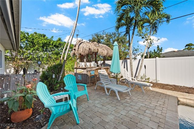 2451 Jasper AVE, Fort Myers, FL 33907