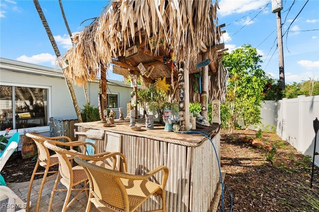 2451 Jasper AVE, Fort Myers, FL 33907