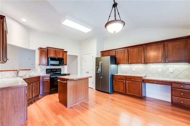 2126 Benchmark Drive, Snellville, GA 30078