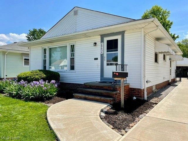 28634 Forest Road, Willowick, OH 44095
