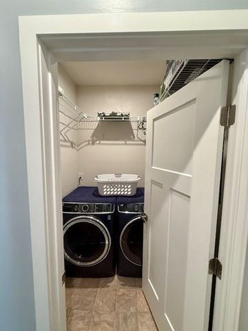 183 Moyer Hill Dr, Cranberry Twp, PA 16066