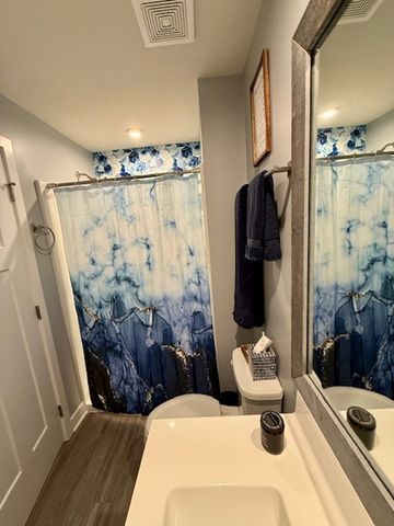 183 Moyer Hill Dr, Cranberry Twp, PA 16066