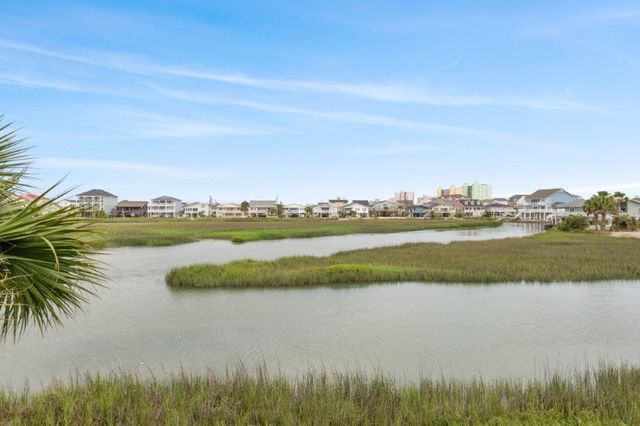 326 48th Ave. N, North Myrtle Beach, SC 29582