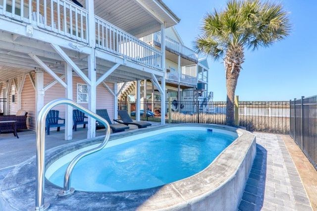 326 48th Ave. N, North Myrtle Beach, SC 29582