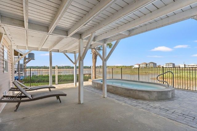 326 48th Ave. N, North Myrtle Beach, SC 29582