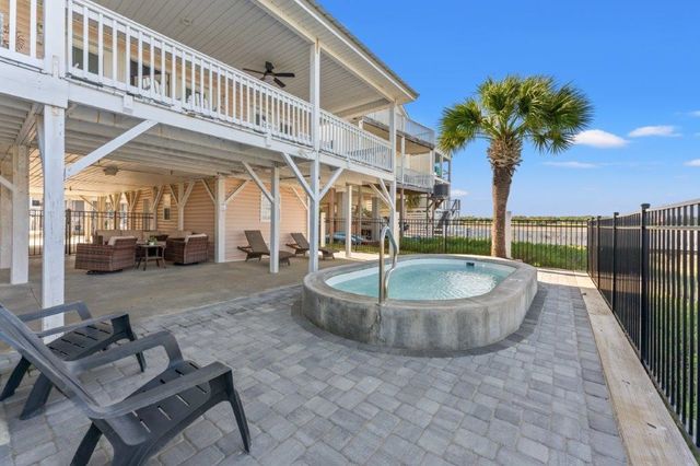 326 48th Ave. N, North Myrtle Beach, SC 29582
