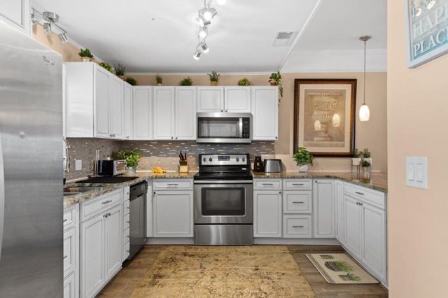 326 48th Ave. N, North Myrtle Beach, SC 29582