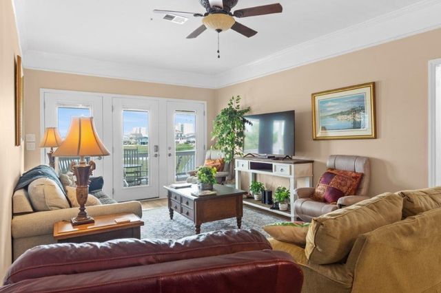 326 48th Ave. N, North Myrtle Beach, SC 29582