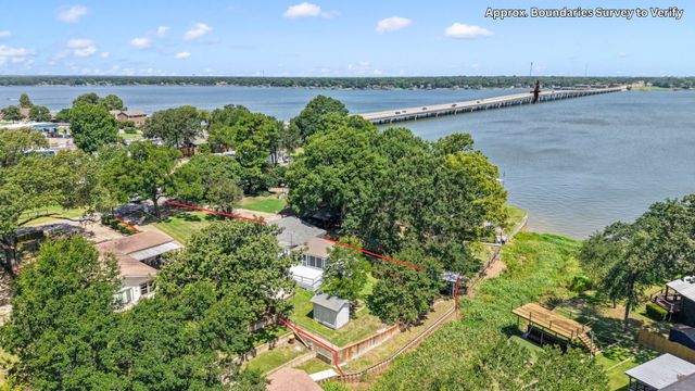 110 Henderson Harbor Circle, Payne Springs, TX 75156