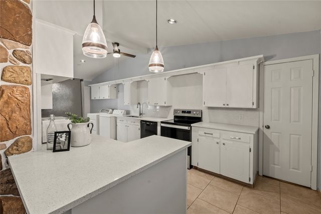 110 Henderson Harbor Circle, Payne Springs, TX 75156