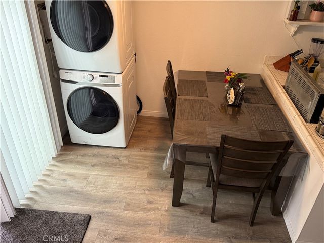 521 S Lyon 85, Santa Ana, CA 92701