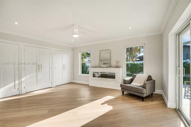 4460 NE 25th Ave, Lighthouse Point, FL 33064