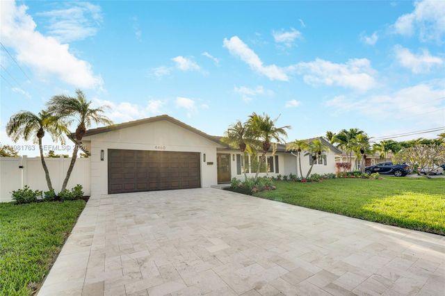 4460 NE 25th Ave, Lighthouse Point, FL 33064