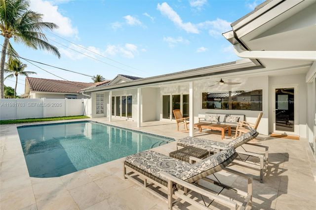 4460 NE 25th Ave, Lighthouse Point, FL 33064