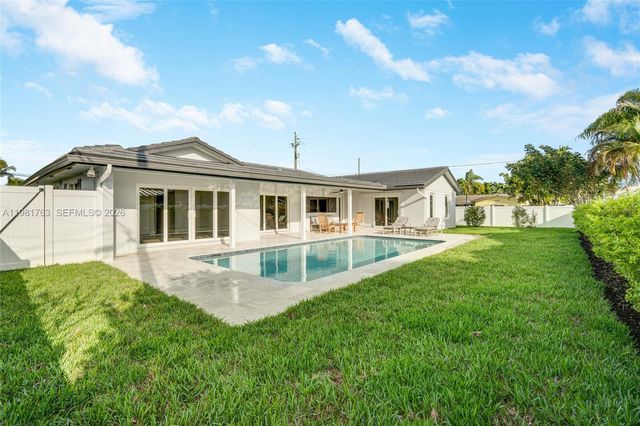 4460 NE 25th Ave, Lighthouse Point, FL 33064