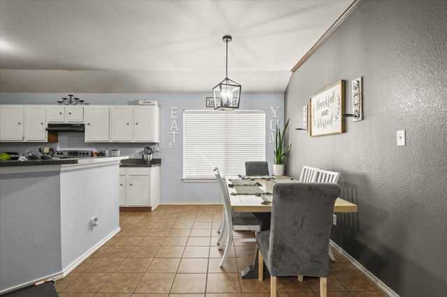 5045 E Rim Road, Dallas, TX 75211
