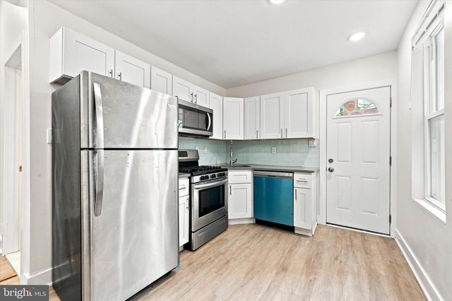 5310 SPRUCE ST, Philadelphia, PA 19139