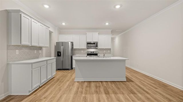 410 Silver Moon Drive, Loganville, GA 30052