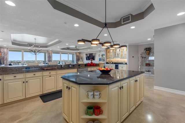 17717 GULF BOULEVARD 702, Redington Shores, FL 33708