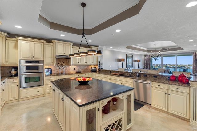 17717 GULF BOULEVARD 702, Redington Shores, FL 33708