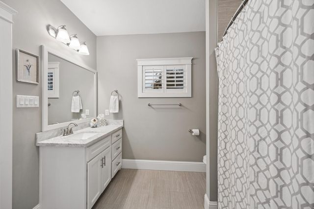 1407 Richelieu Lane, Houston, TX 77018