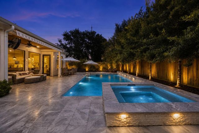 1407 Richelieu Lane, Houston, TX 77018