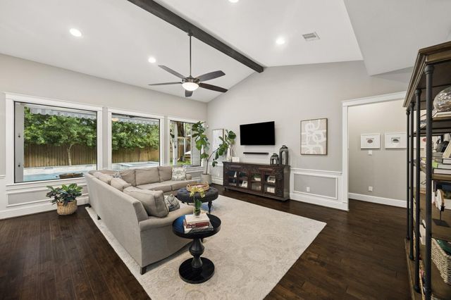 1407 Richelieu Lane, Houston, TX 77018
