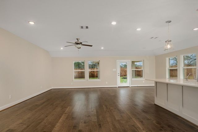 2375 Woodland Prairie Lane, Conroe, TX 77384