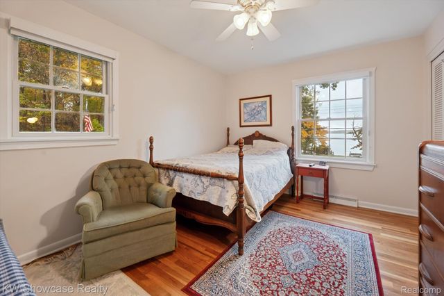612 Sunrise Park, Genoa Township, MI 48843