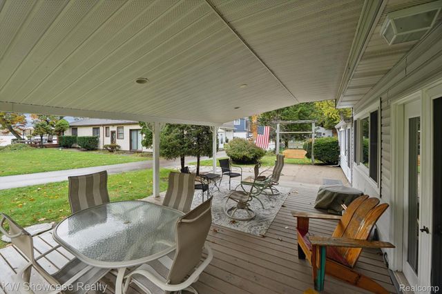 612 Sunrise Park, Genoa Township, MI 48843