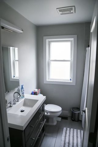 5209 S Moody Avenue, Chicago, IL 60638