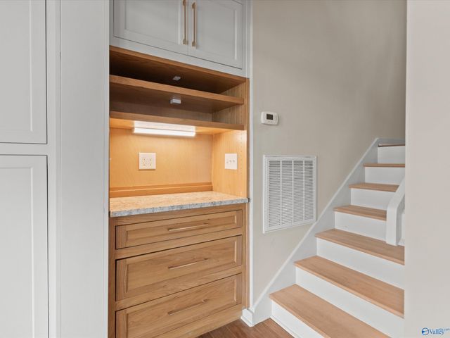 8832 Curtis Road, Athens, AL 35614