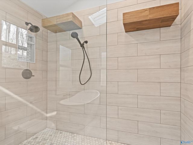 8832 Curtis Road, Athens, AL 35614