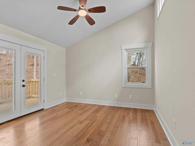 8832 Curtis Road, Athens, AL 35614